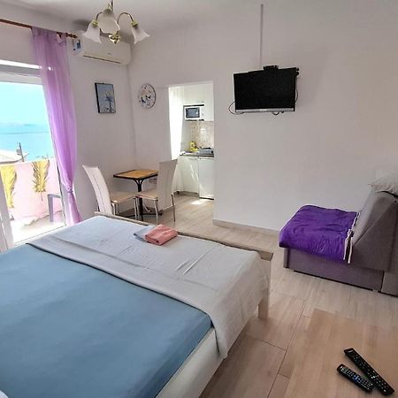 Guesthouse Martina Senj  Eksteriør billede